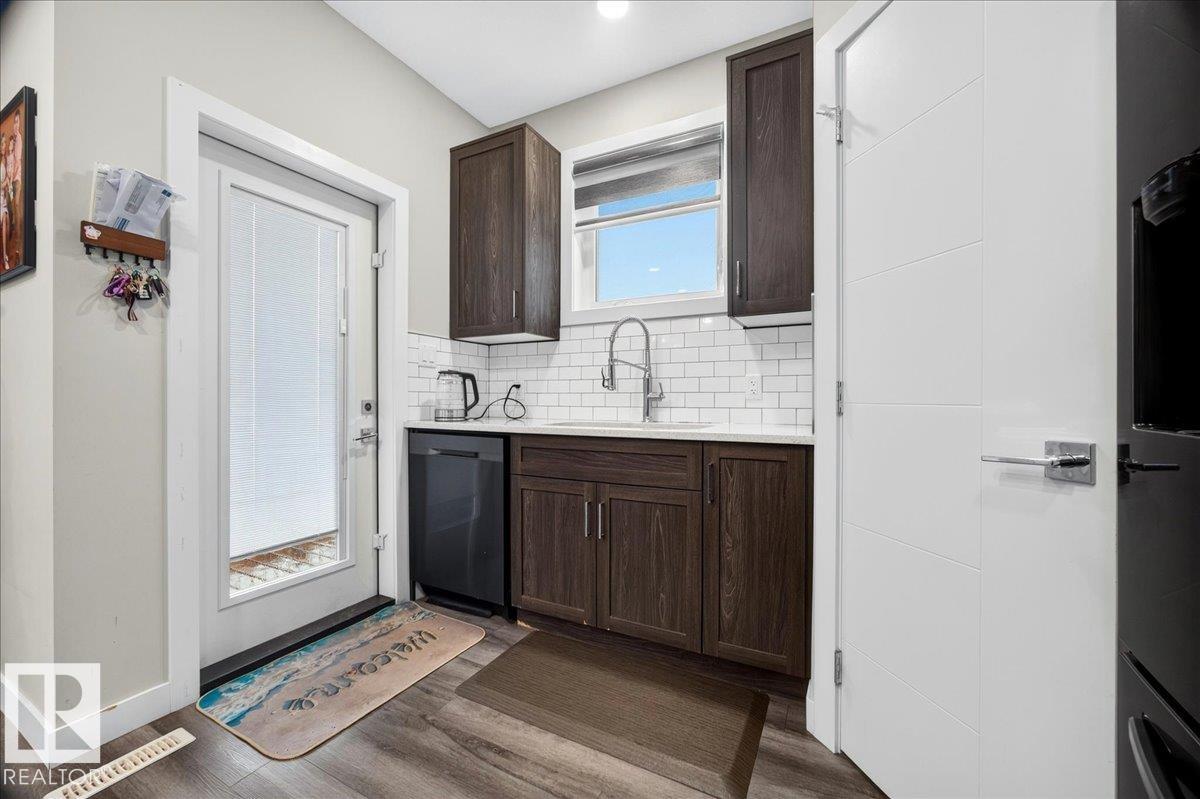 18139 75 ST NW - 23