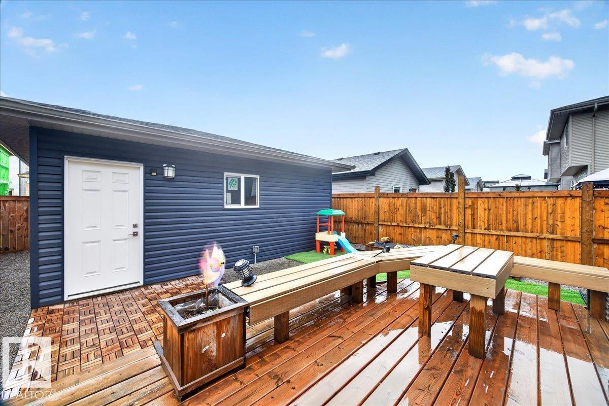 18139 75 ST NW - 54