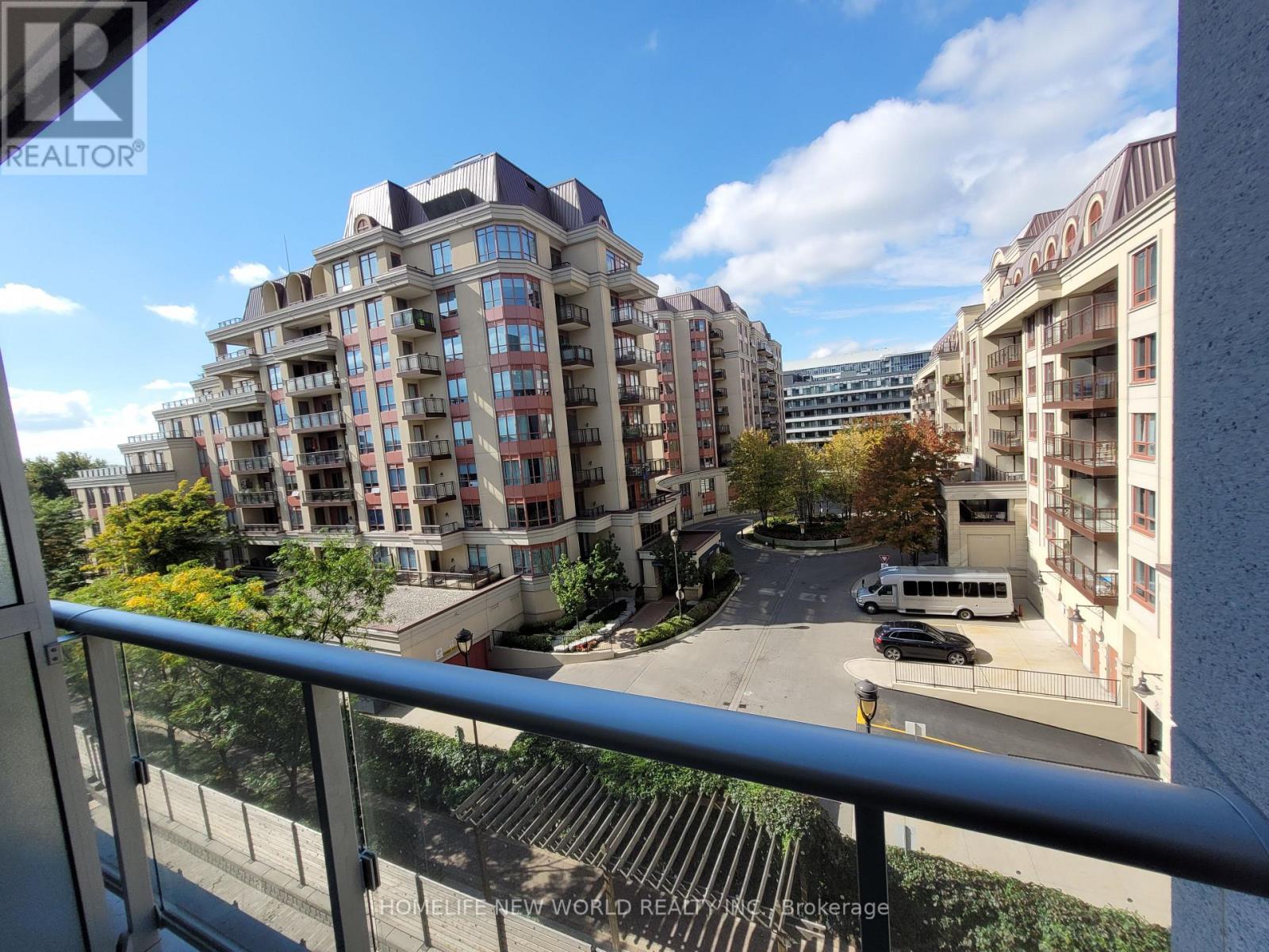 #710 621 SHEPPARD AVENUE E - 7