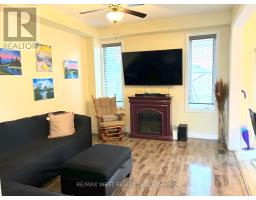 52 Legion Way, Essa, ON L3W0M8 Photo 8