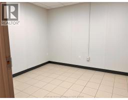 19 Raleigh Street, Chatham, ON N7M2M6 Photo 8
