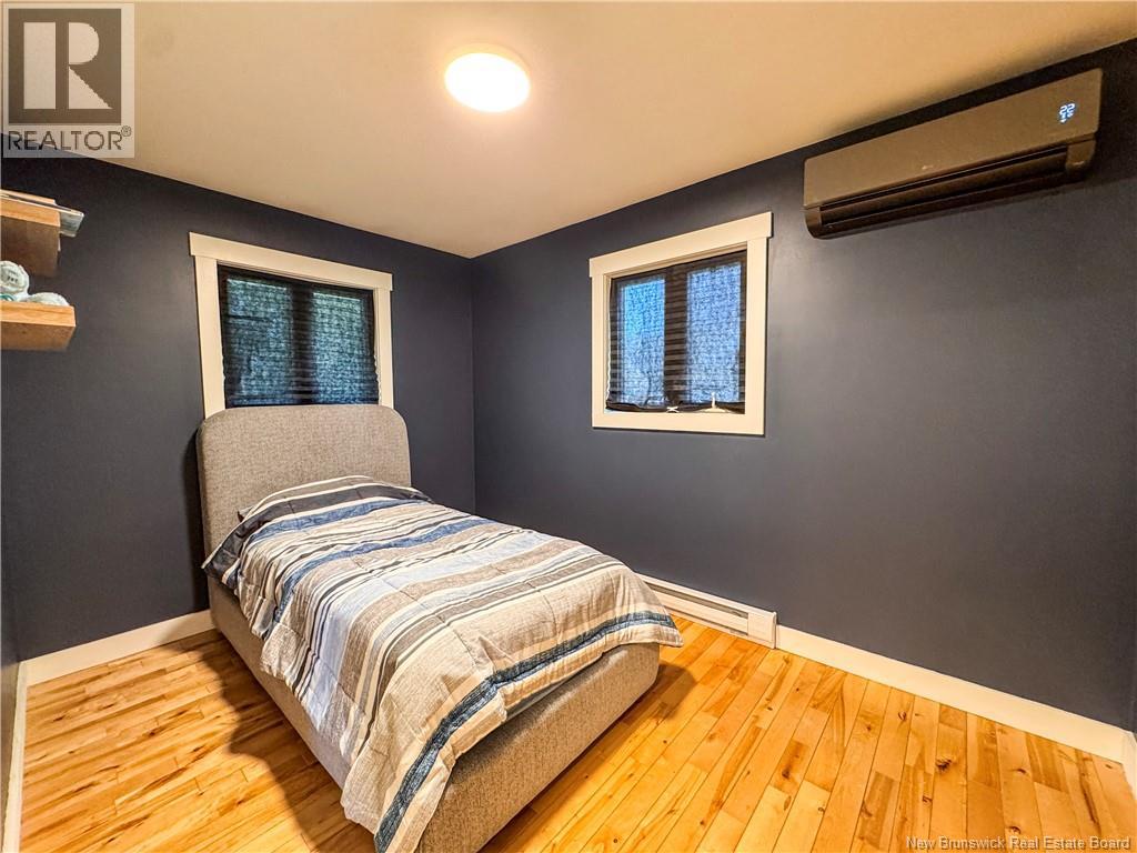 16 Bickerton Avenue - 28