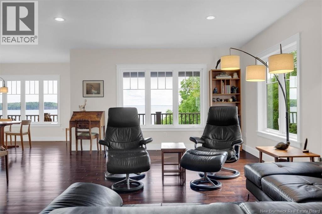 540 Shore Road - Image 7