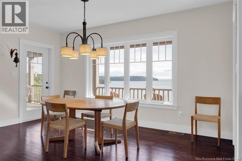 540 Shore Road - Image 13
