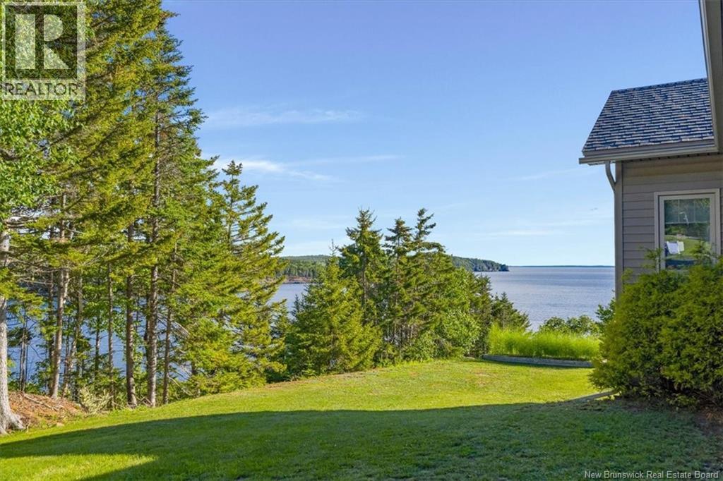 540 Shore Road - Image 37
