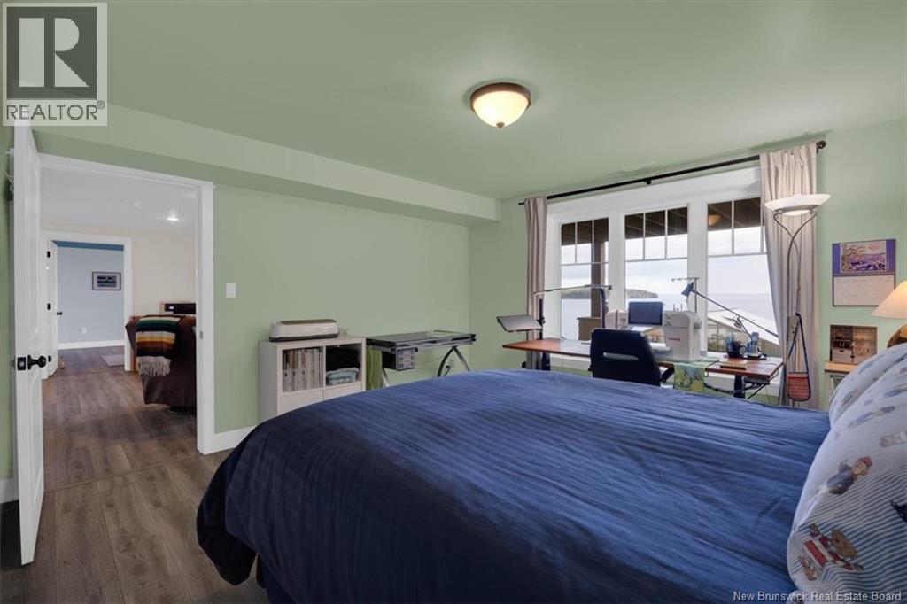 540 Shore Road - Image 25