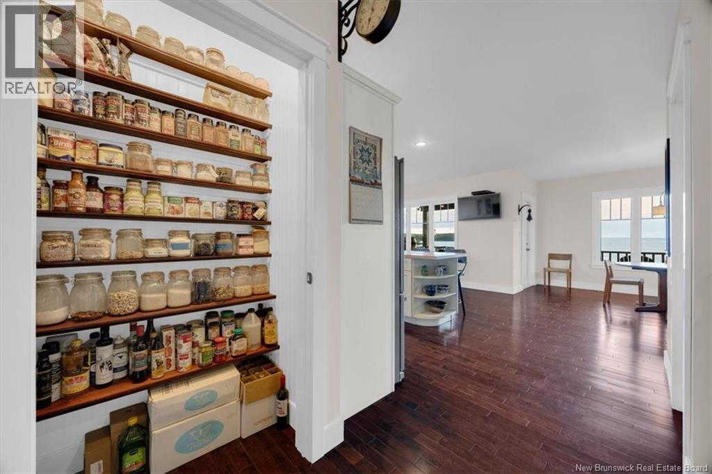 540 Shore Road - Image 31