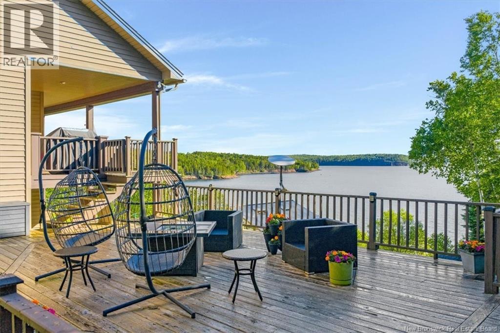540 Shore Road - Image 36