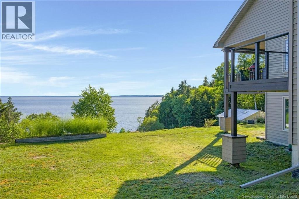 540 Shore Road - Image 38