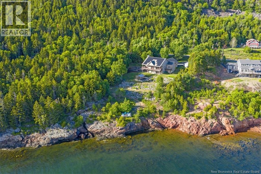 540 Shore Road - Image 43