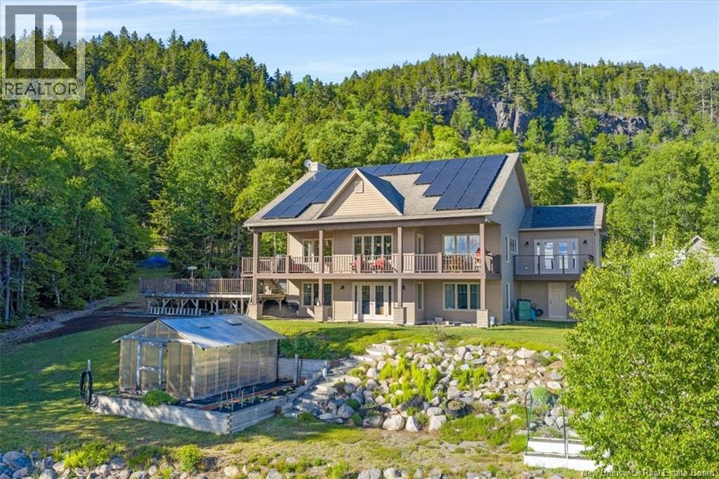 540 Shore Road - Image 2
