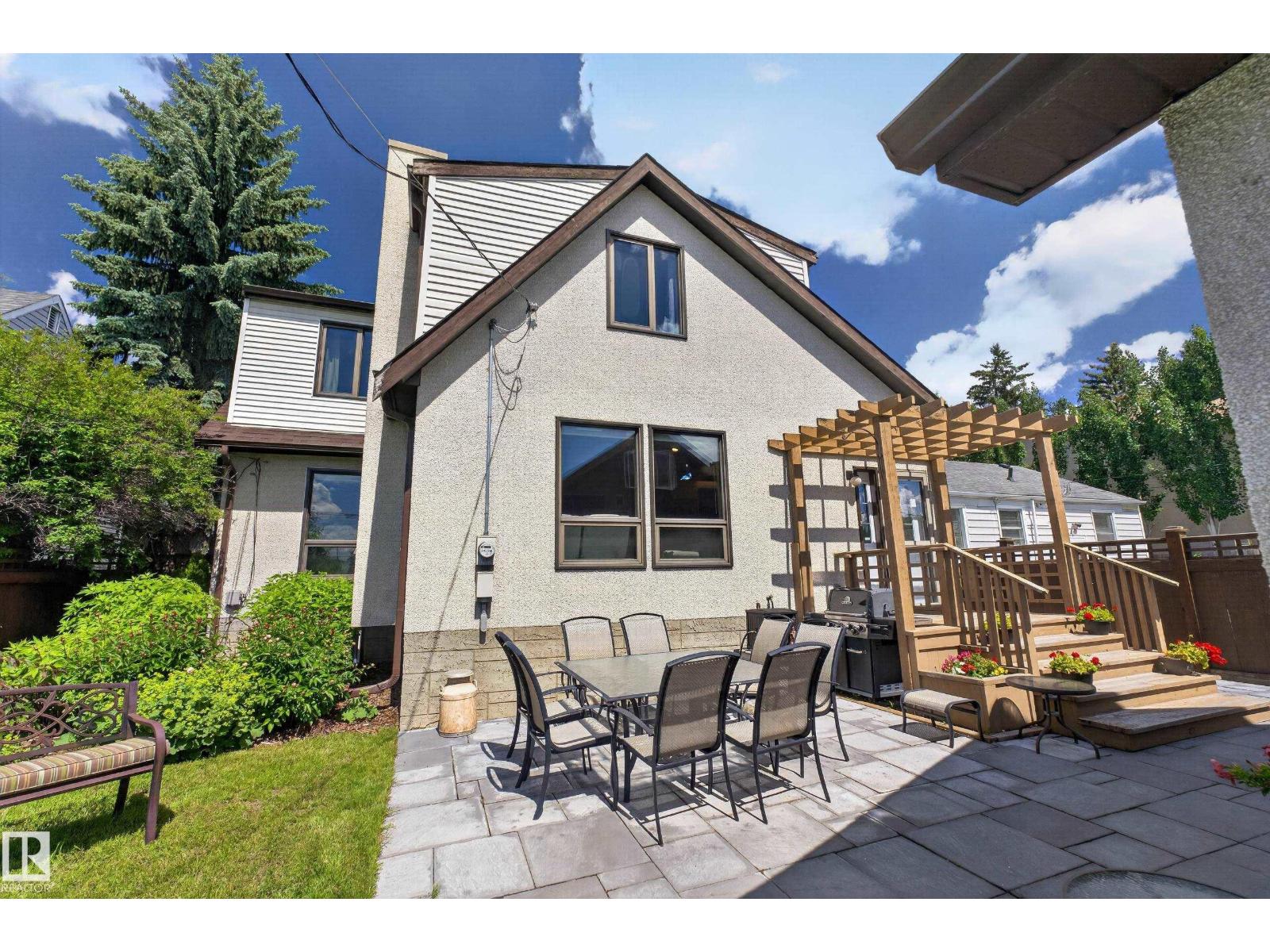 11331 75 AV NW — photo 39