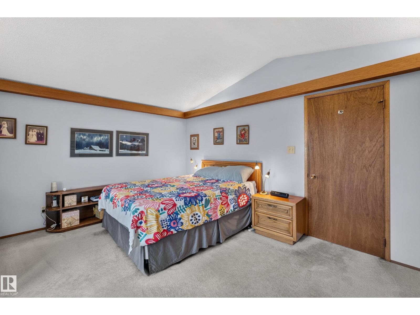 11331 75 AV NW — photo 56