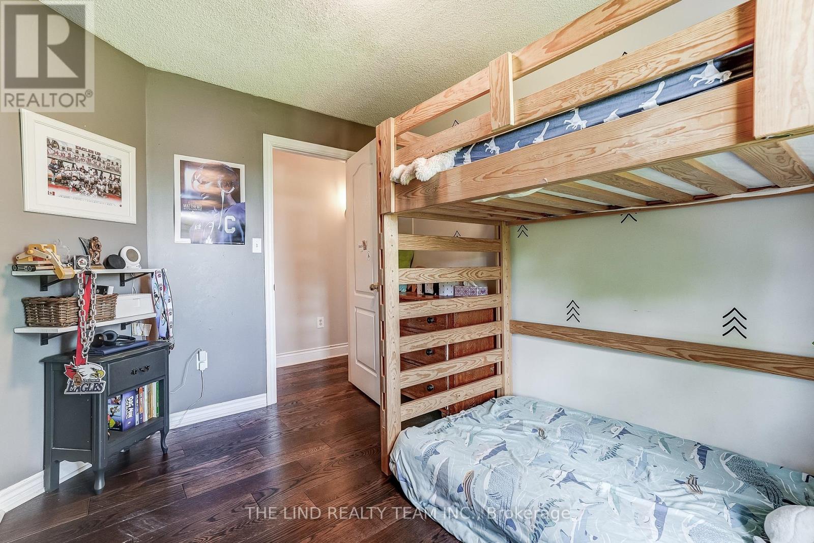 19505 BATHURST STREET - 25