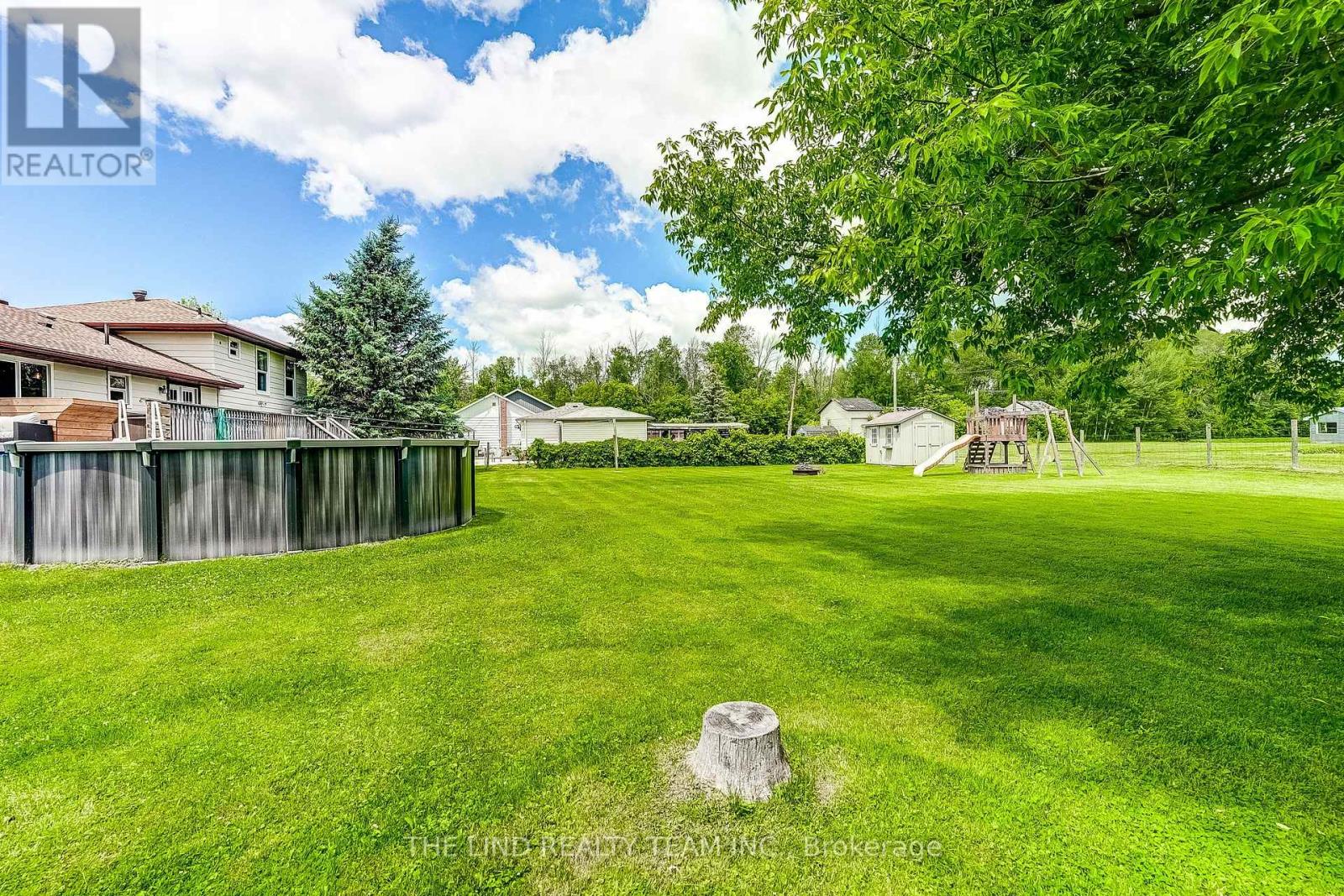 19505 BATHURST STREET - 43