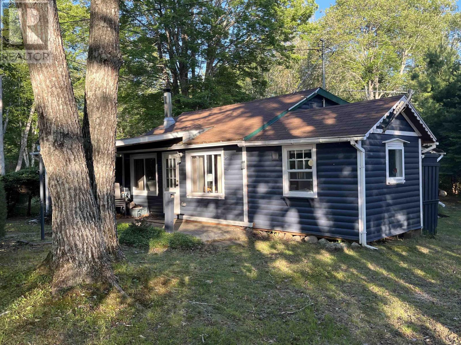 Property photo of 58 Sandy Point Road