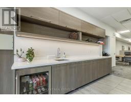 Cubicle 4 - 347 Jane Street, Toronto, ON M6S3Z3 Photo 10