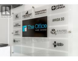 Cubicle 4 - 347 Jane Street, Toronto, ON M6S3Z3 Photo 8