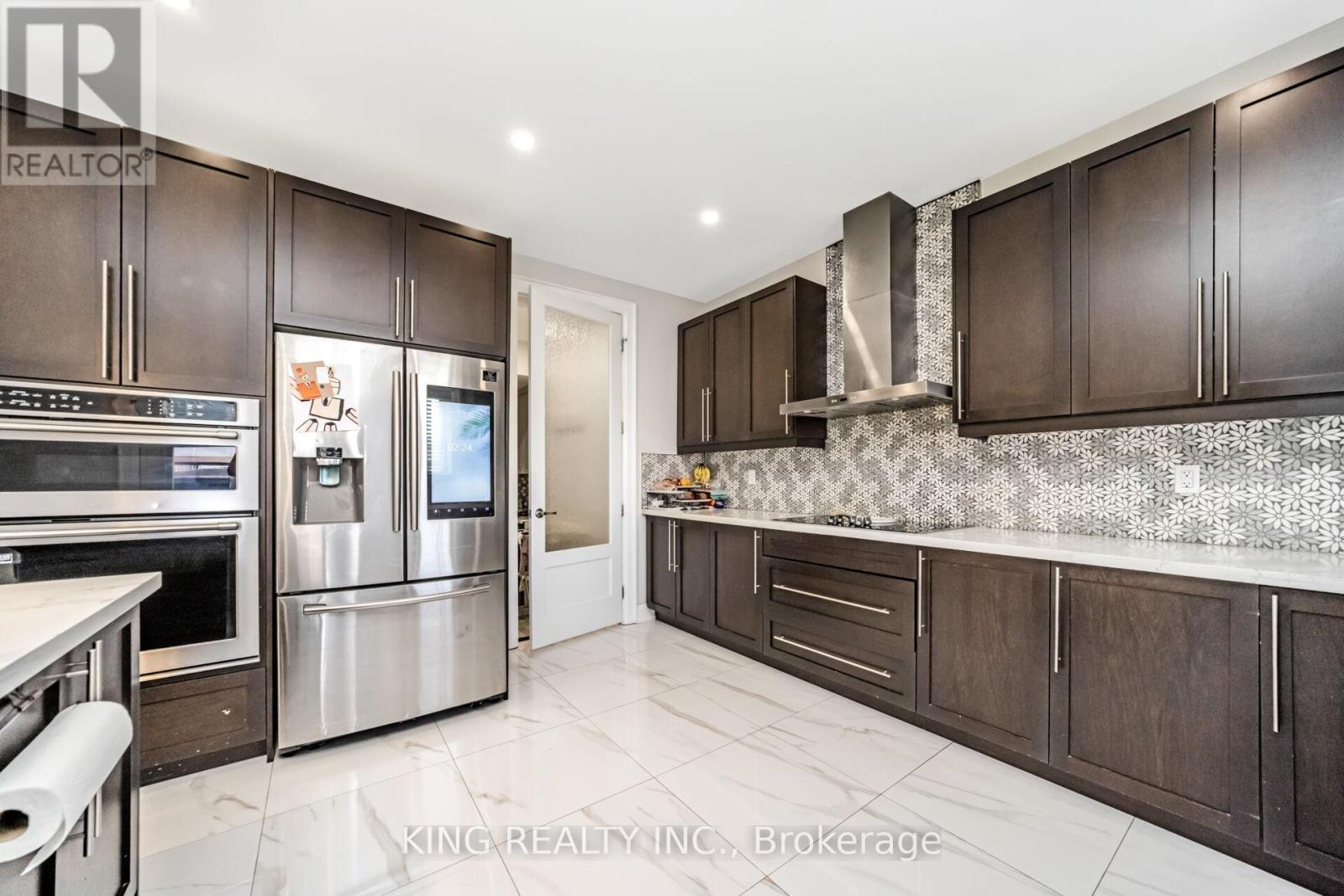 11 MALPASS STREET - 21