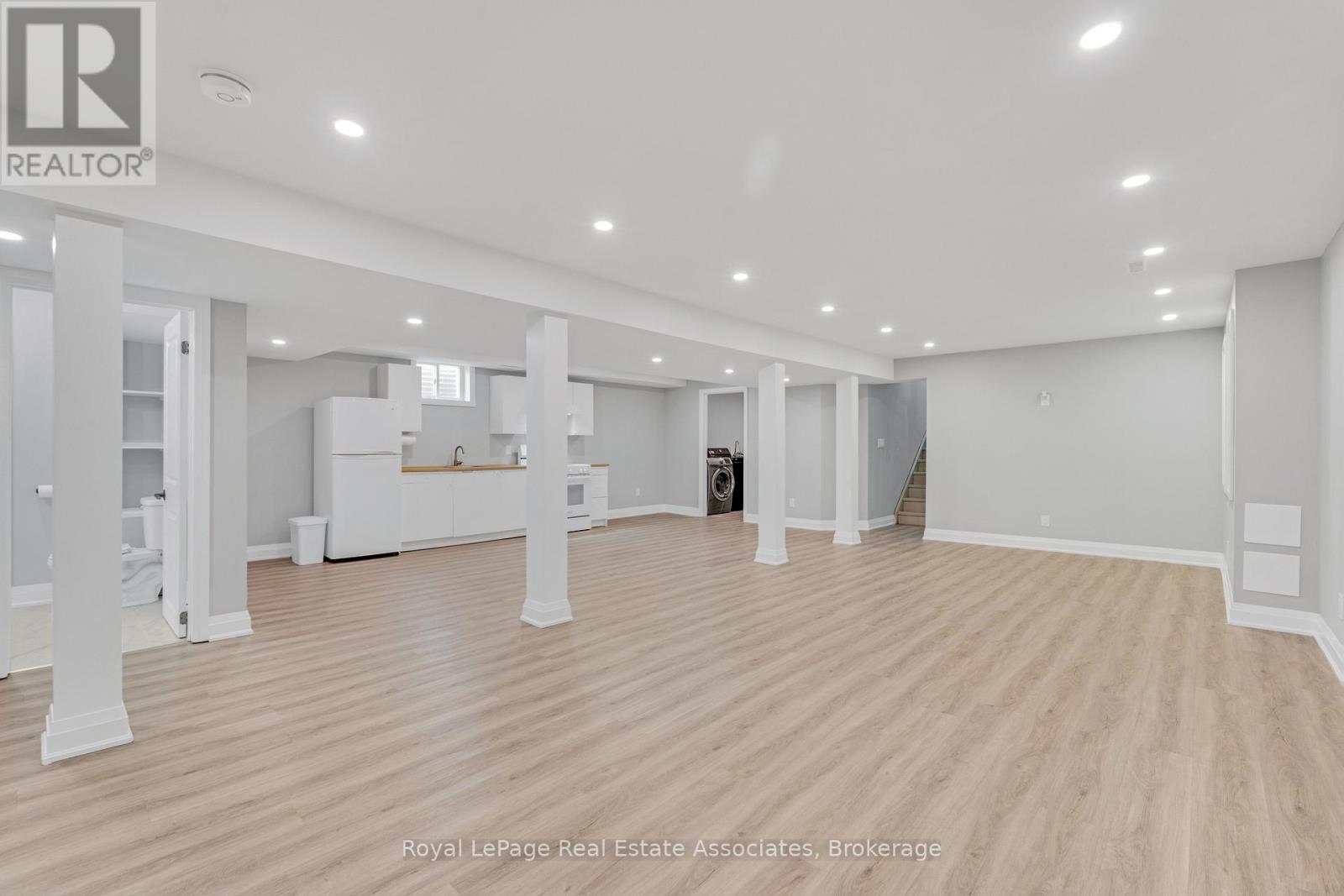 44 MCCLELLAN ROAD - 27