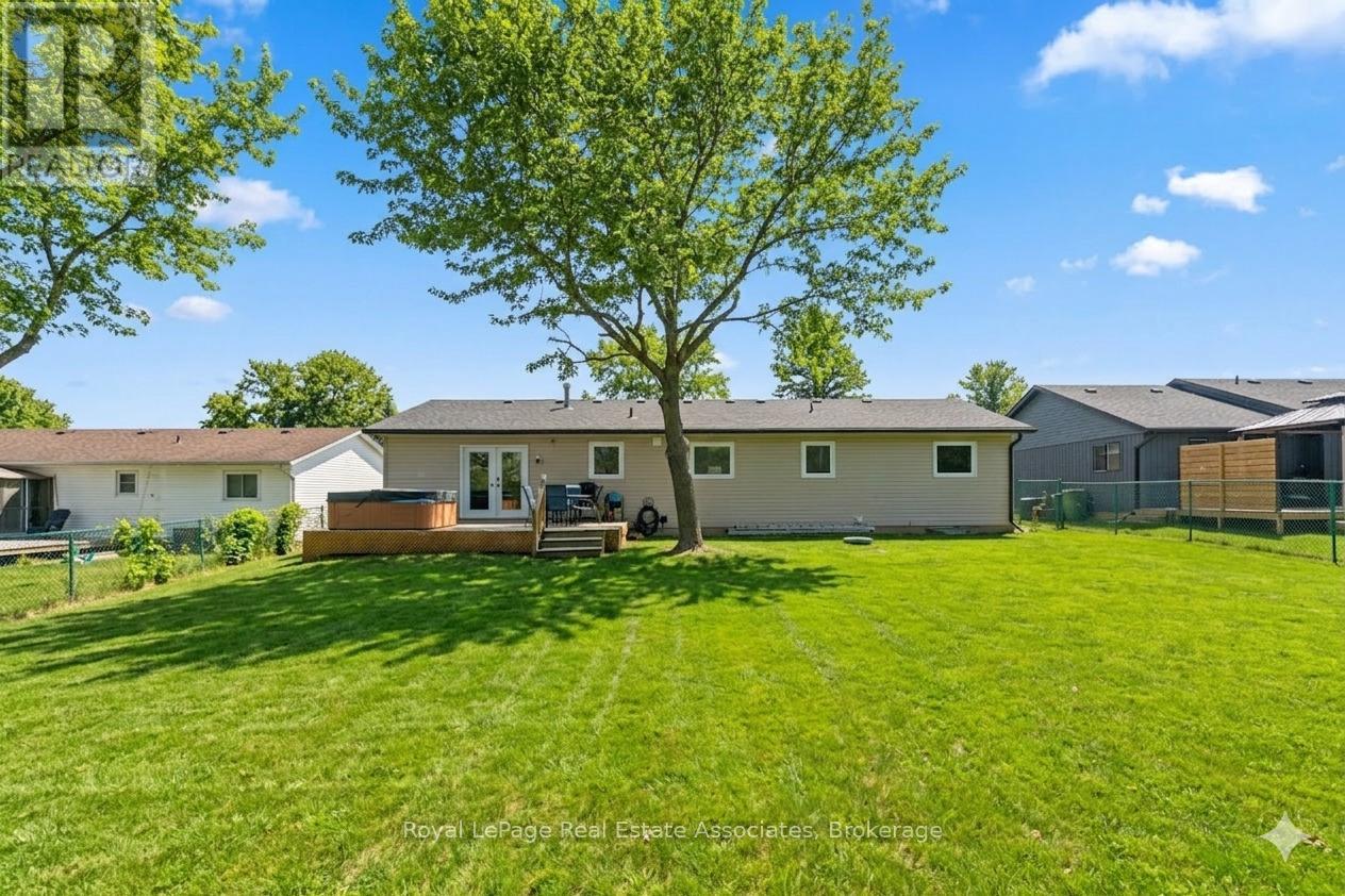 44 MCCLELLAN ROAD - 40