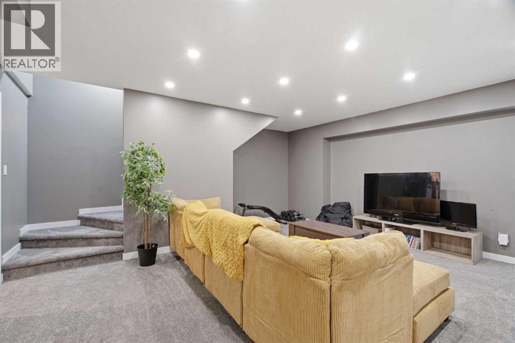 1405 Montrose Terrace SE — photo 34