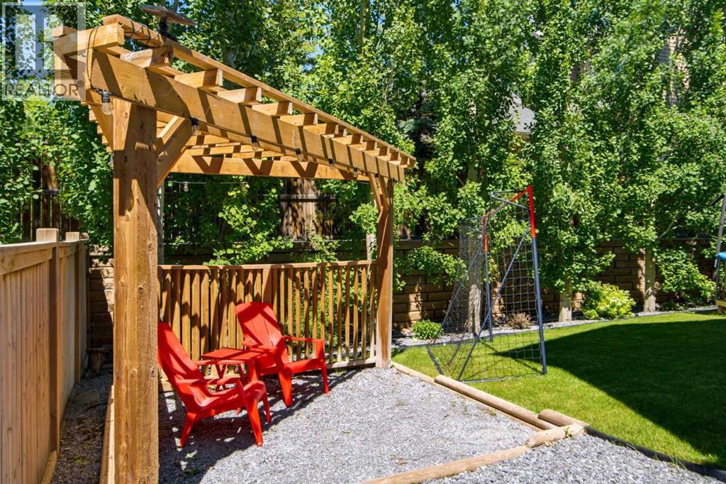 1405 Montrose Terrace SE — photo 46