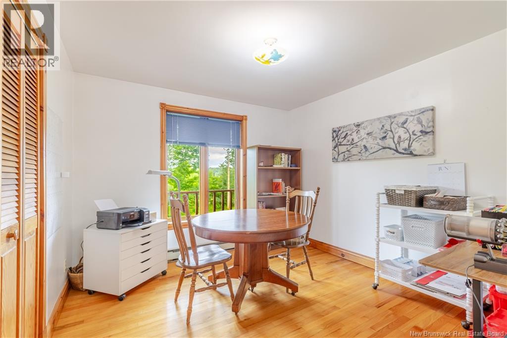 5 Fort Meductic Road - 22