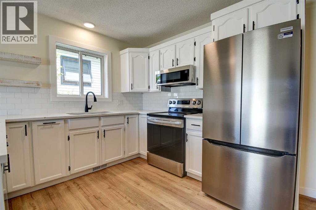 82 Excell Street — photo 7