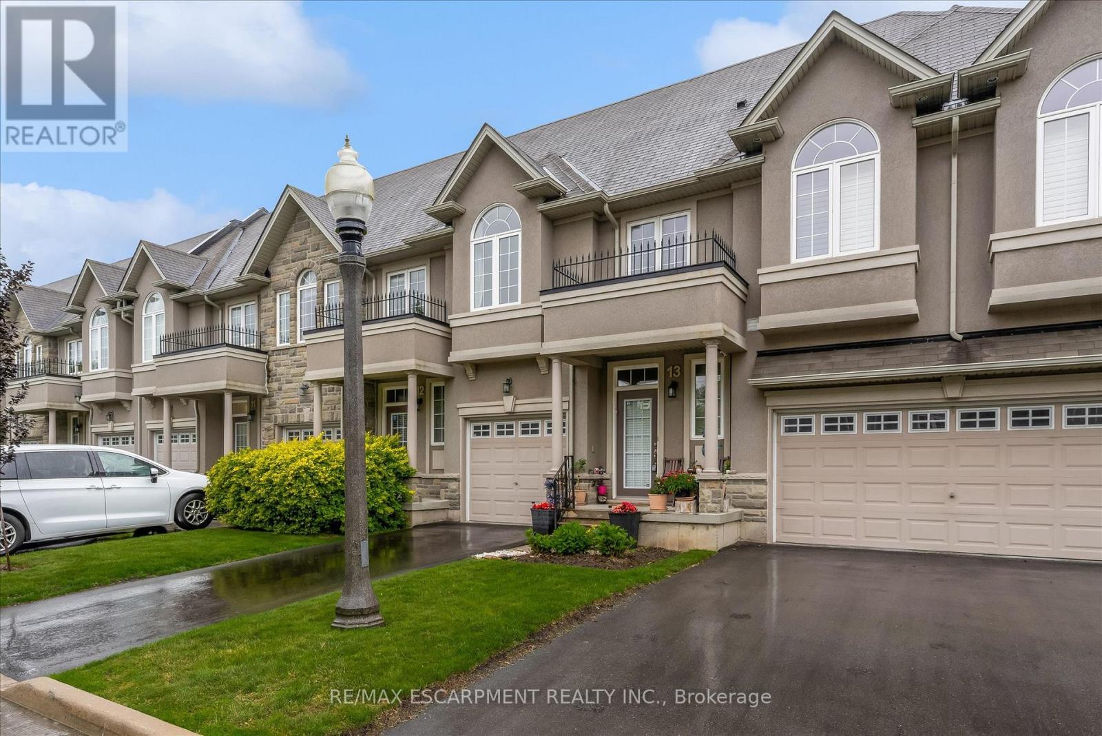 #13 370 STONEHENGE DRIVE - 2
