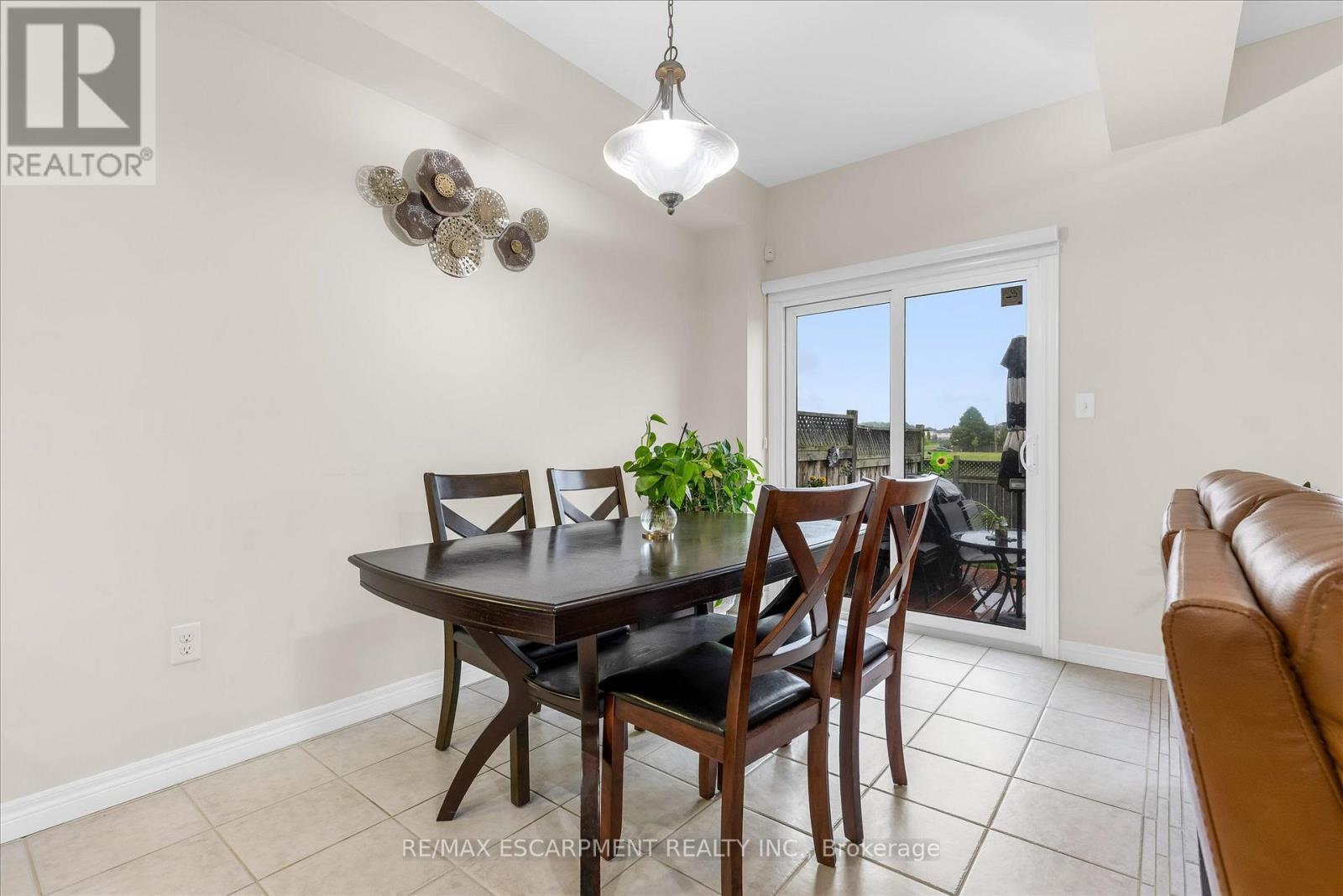 #13 370 STONEHENGE DRIVE - 8