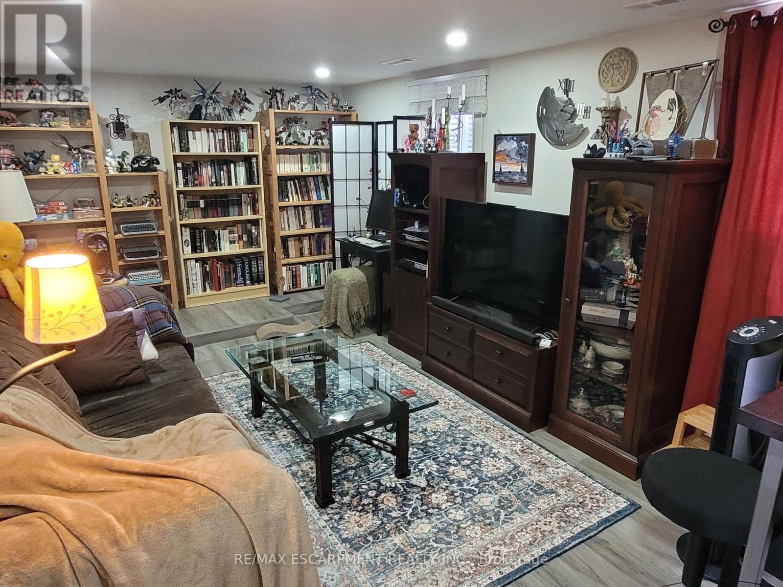 239 WEST 18TH STREET - 24