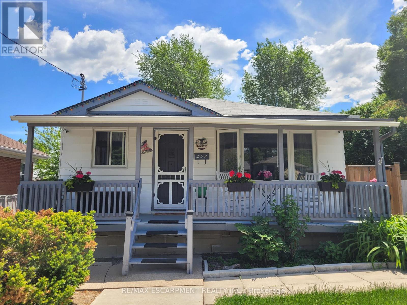 239 WEST 18TH STREET - 3
