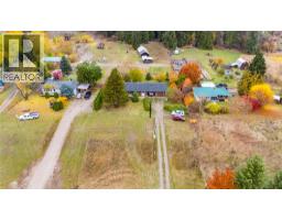 1535 Highway 3a Highway, Thrums, BC V1N4M7 Photo 56
