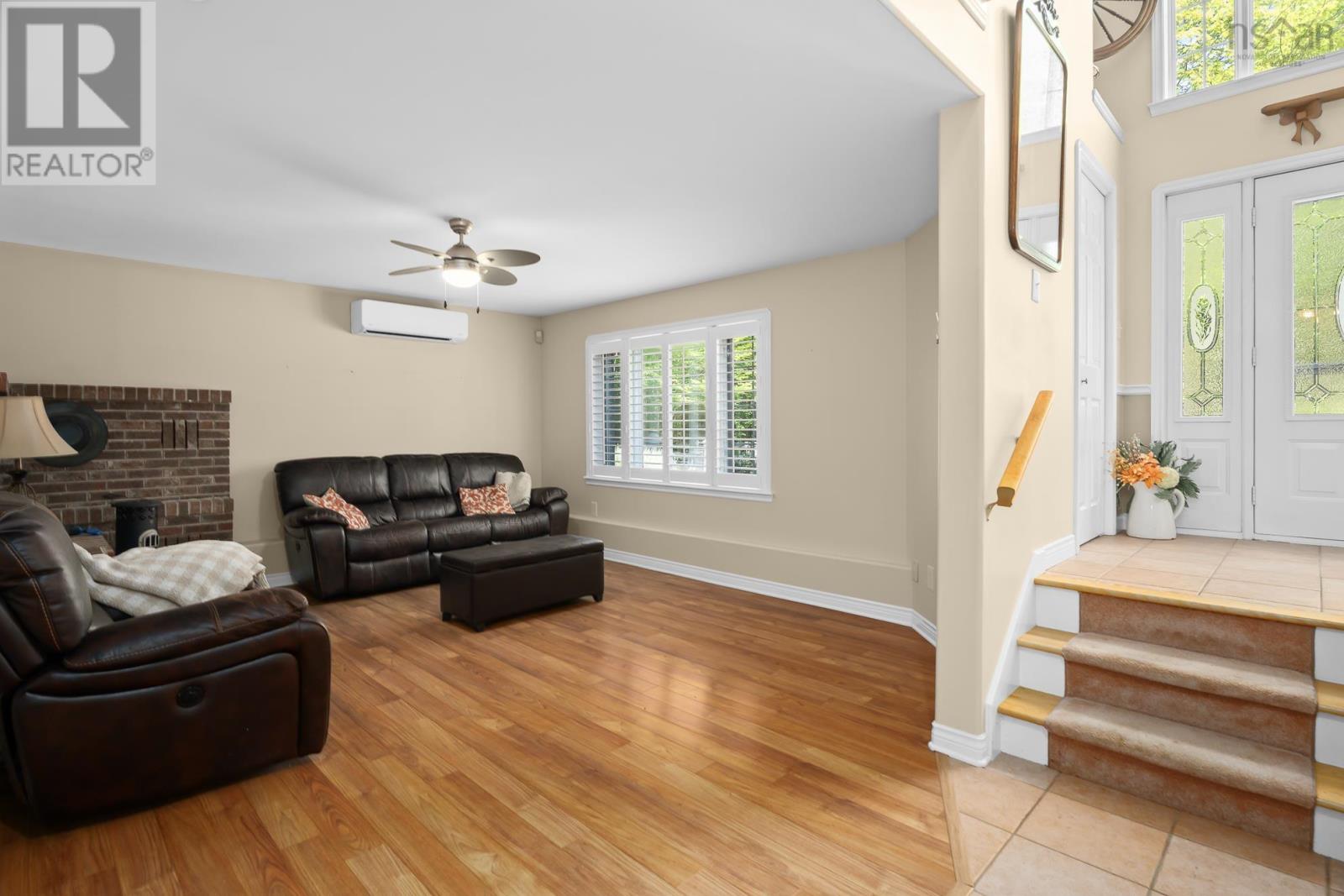 Property 29 of 49 of 34 Forestview Way