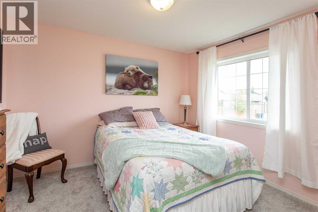 74 Pine Crescent — photo 13