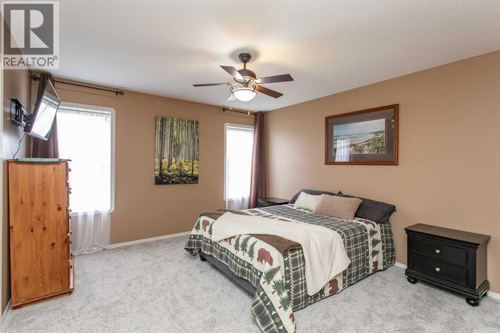 74 Pine Crescent — photo 9