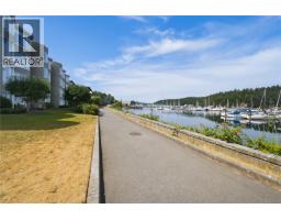 402 566 Stewart Ave, Nanaimo, BC V9S5T5 Photo 21
