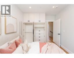 1 678 E 22nd Avenue, Vancouver, BC V5V1V4 Photo 25