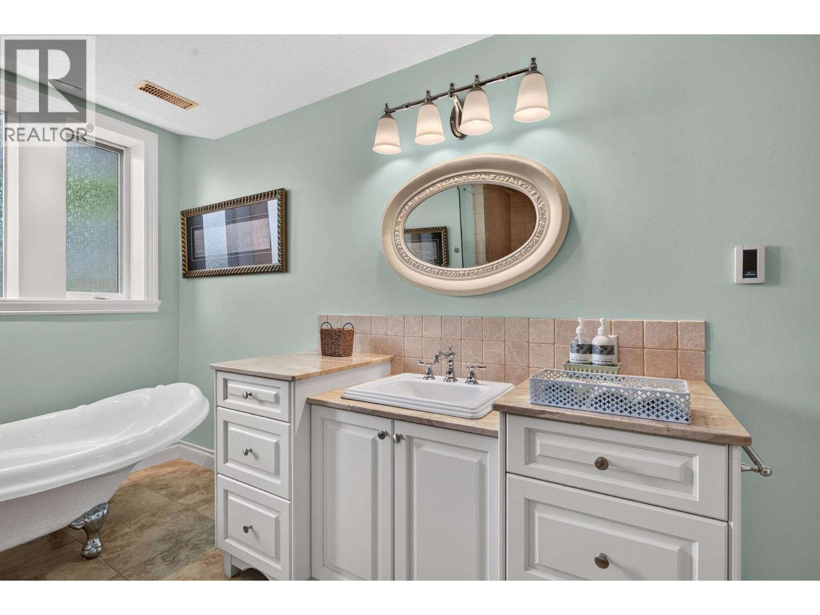 5386 Tanager Court - 54