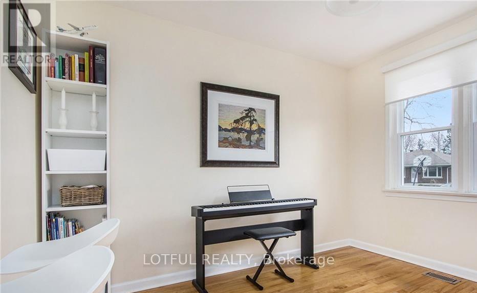 4 Bed, 3 Bath House for Rent in Ottawa – 2012 DORVAL AVENUE, Ottawa – MLS# X13495480 - Image 13