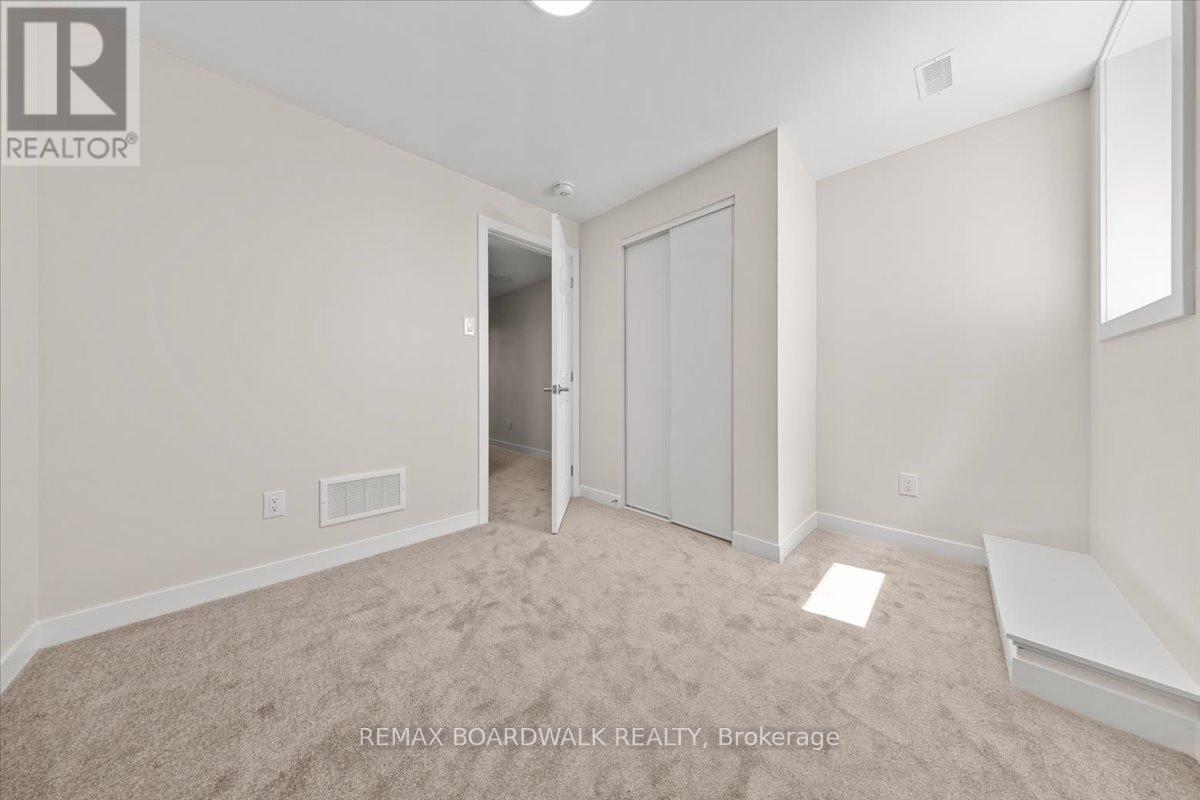2 Bed, 2 Bath House for Rent in Ottawa – 241 LAMARCHE AVENUE, Ottawa – MLS# X13495562 - Image 19