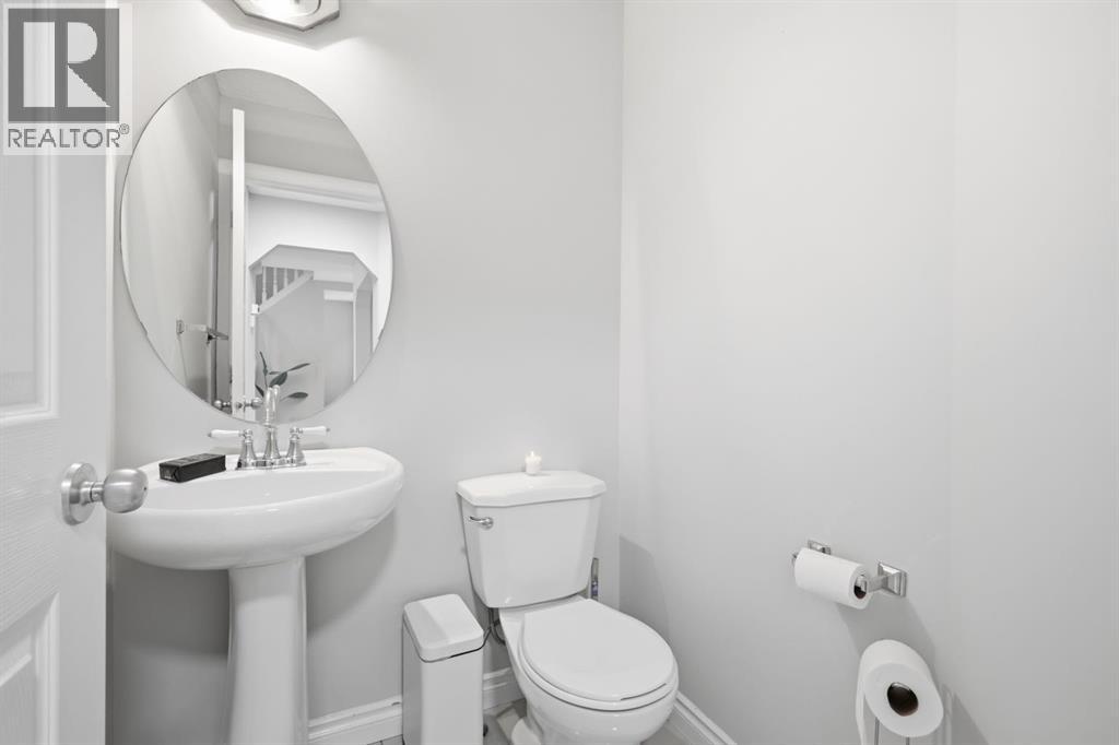 331 MILLVIEW Bay SW — photo 17