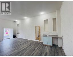 341 Douglas Avenue, photo 4