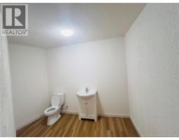 341 Douglas Avenue, photo 24