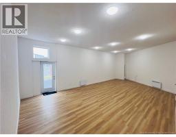 341 Douglas Avenue, photo 17