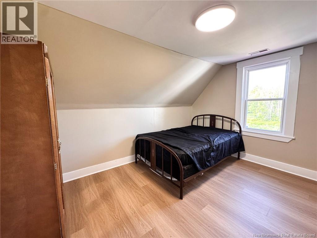 10 Kirk Street - Image 6