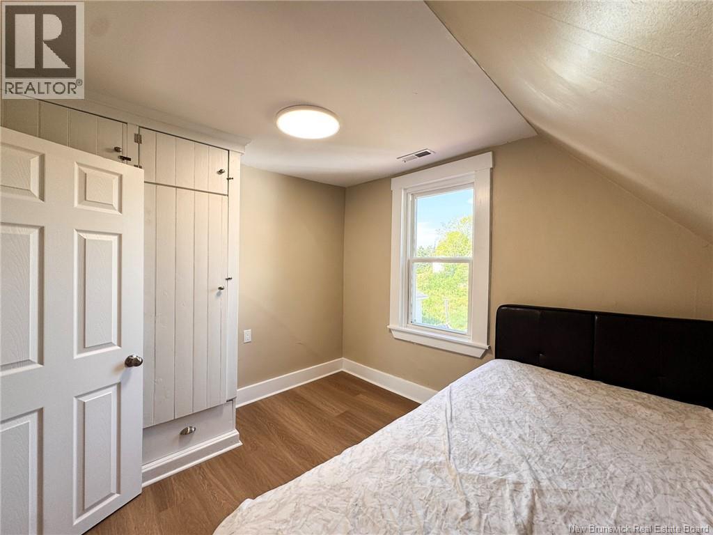 10 Kirk Street - Image 34