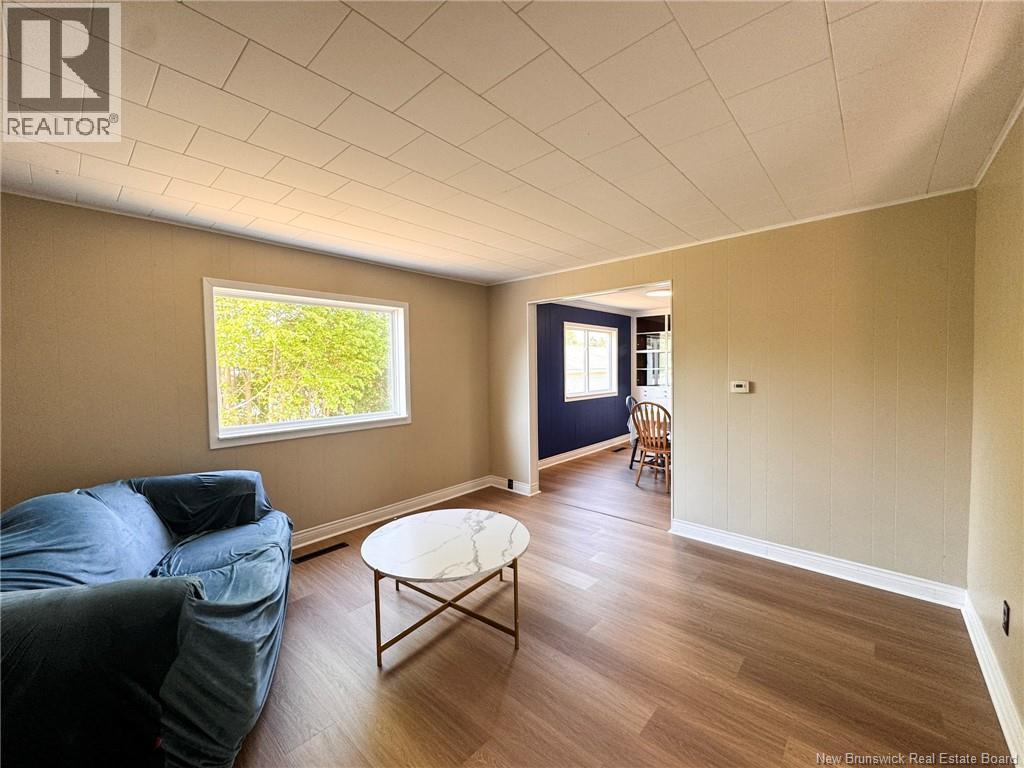 10 Kirk Street - 18