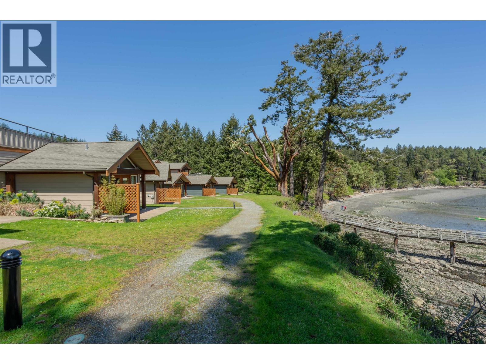 13 494 ARBUTUS DRIVE, Mayne Island